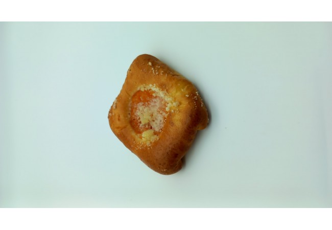 Koláček s náplní tvarohovo-meruňkovou 120g