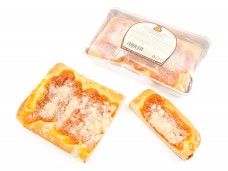 Koláč babiččin s náplní meruňkovou,B 300g Koláč babiččin s náplní meruňkovou,B 300g